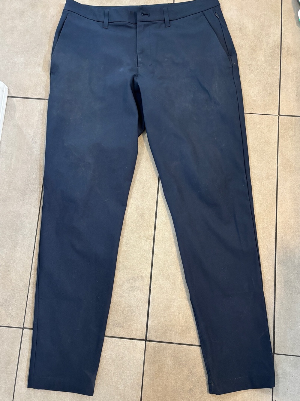 Lululemon mens Classic Navy Slim performance Pants 34 x 30 excellent condition